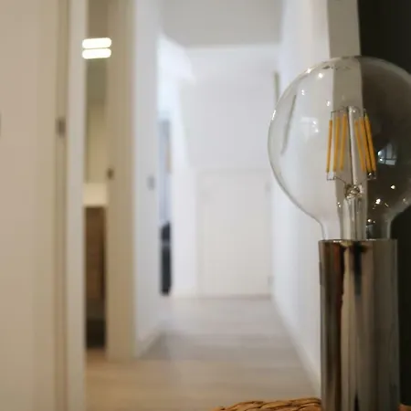 アパート Valeria