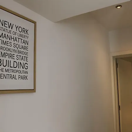 Valeria アパート *